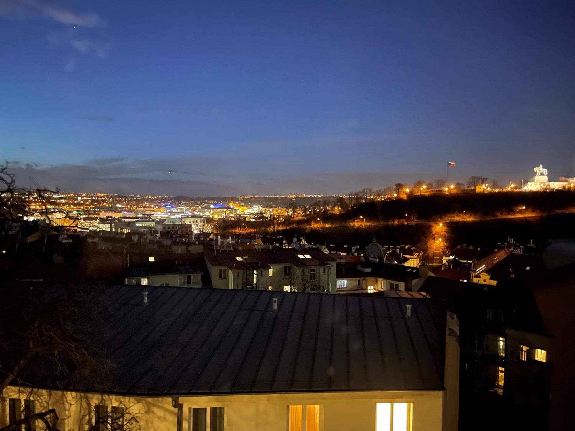 Apartment Cimburkova ปราก ภายนอก รูปภาพ